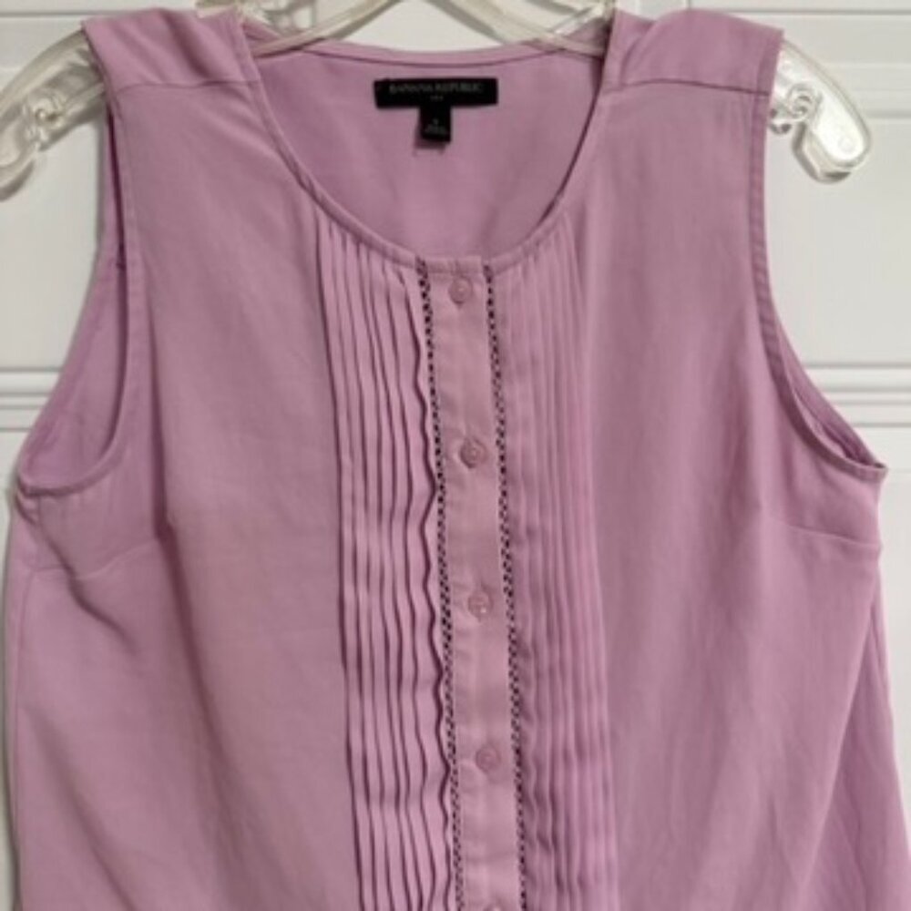 Banana Republic Sleeveless Blouse Top SZ Small Office Career Pleated - Picture 7 of 7